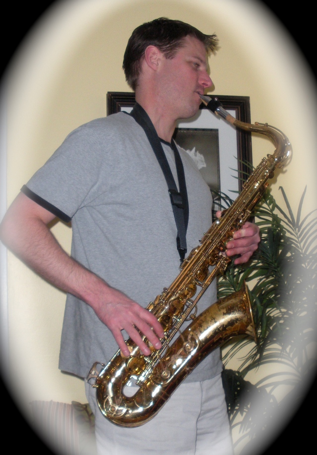 Erik (Playing sax for his girls, 38 years old)